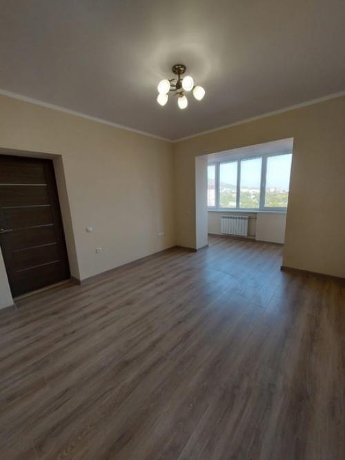 Такая отделка у нас в квартире новостройке вышла. 05