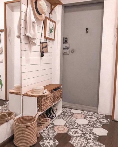 Прихожая - это первое, что привлекает внимание.