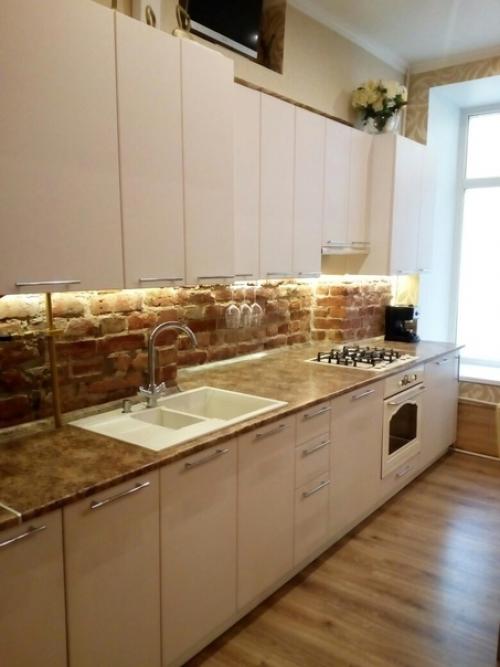 Наша кухня - удобное место для приготовления блюд.