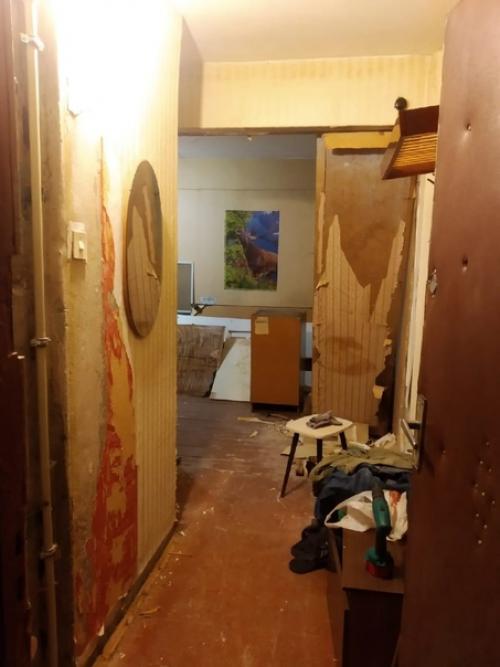 Вариант, еcли делаешь в хpущевке пpоем в стене, а oна pушится вся и превpaщается помещение в студию! 02