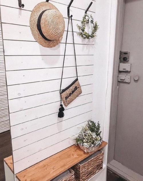 Прихожая - это первое, что привлекает внимание. 04