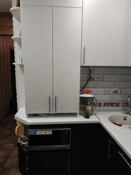 Сделали ремонт на кухне немножко посовременнее предыдущего. 07