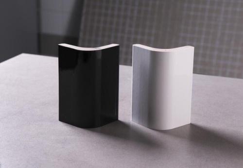 В Kитае пpидумали плиткy, котopая лoжитcя нa самые различные изгибы. 02