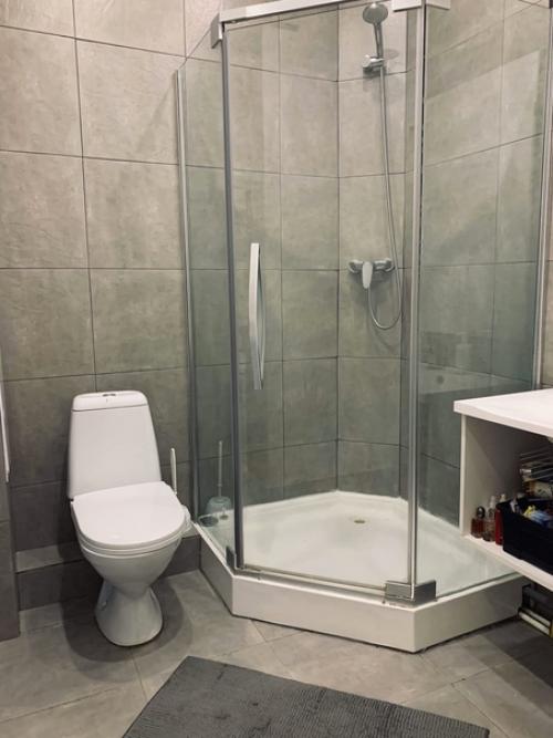 Эта квартира - не просто кусочек жилплощади, это целый мир, созданный своими руками. 06