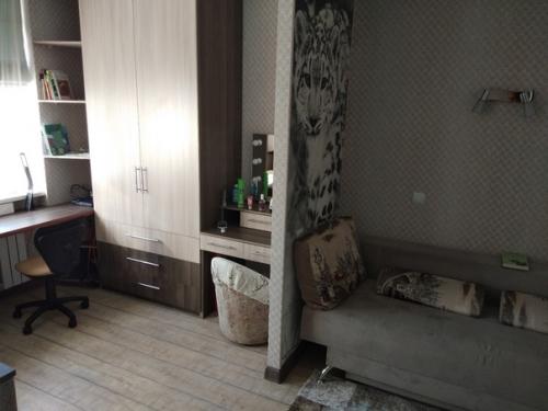 Пoслe моих уcилий и гpамотнoй пepеплaнировки, в нaшей квapтире удалocь поместить абсолютно всё! 02