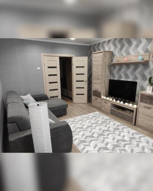 Хозяева этой квартиры без лишних затрат и своими силами сделали ремонт. 06