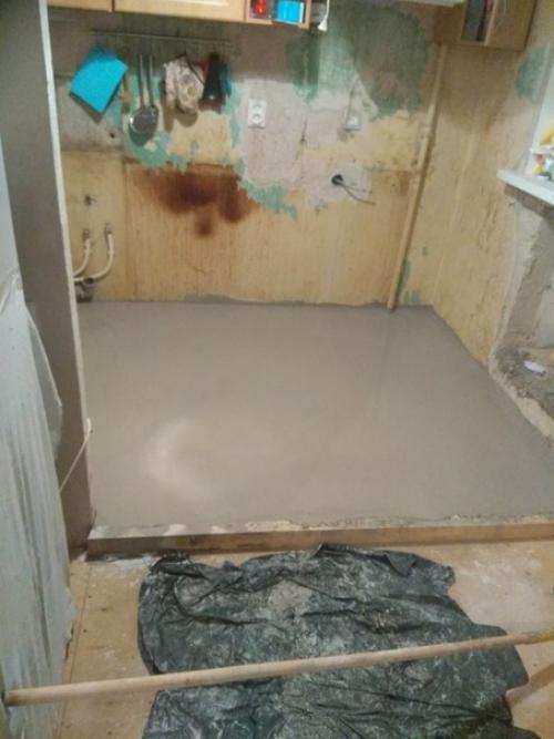 Вот хочу показать мою небольшую кухоньку, с компактным размещением. 01