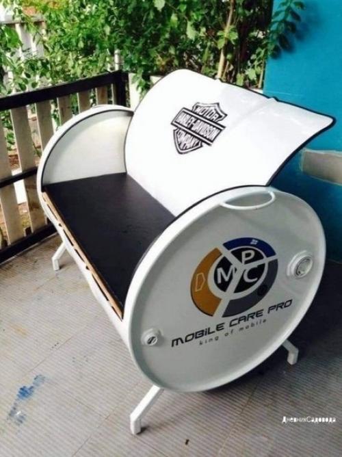 Необычное использование пустых бочек из под моторного масла. 06