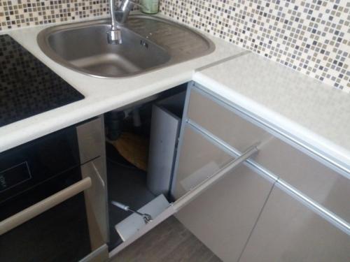 Сделайте свою небольшую кухню максимально функциональной с нашими идеями для компактной организации пространства. 06