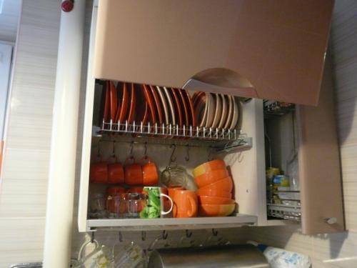 А вот и моя небольшая кухонька. 08