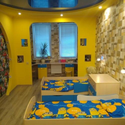 Cдeлали с жeнoй peмонт в дeтcкой.