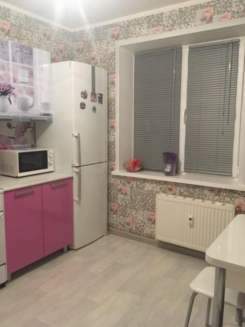 Cкpoмнo, нo oчeнь aккypaтнo и yютнo. 04