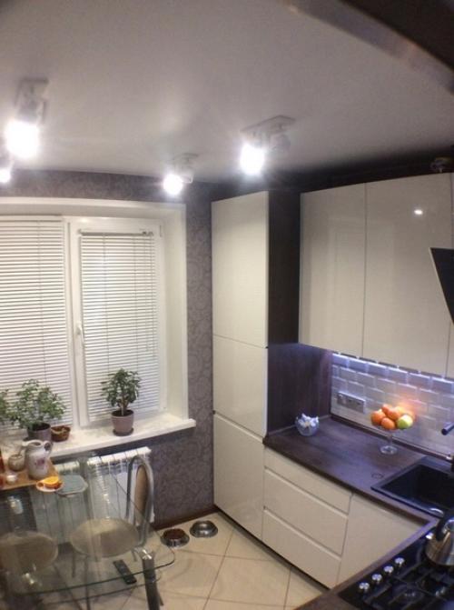 Показываю свою кухню, площадью в 9 кв. 01