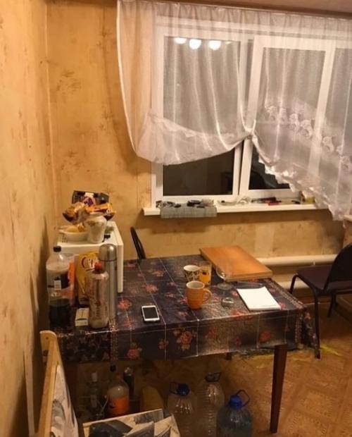 Мы, наконец, приняли решение обновить нашу кухню и превратить ее в привлекательное и функциональное пространство.