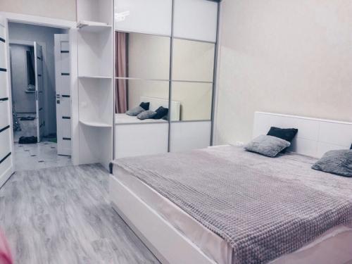 Мы хотели бы поделиться нашим опытом с ремонтом, несмотря на то, что процесс занял аж три месяца. 03