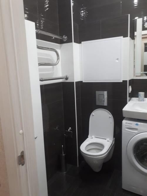 Площадь нашей студии составляет 15 квадратных метров. 06