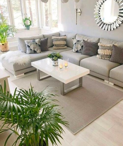 Квартира, которую вы видите, явно не оставит равнодушным никого, кто в нее заходит. 04