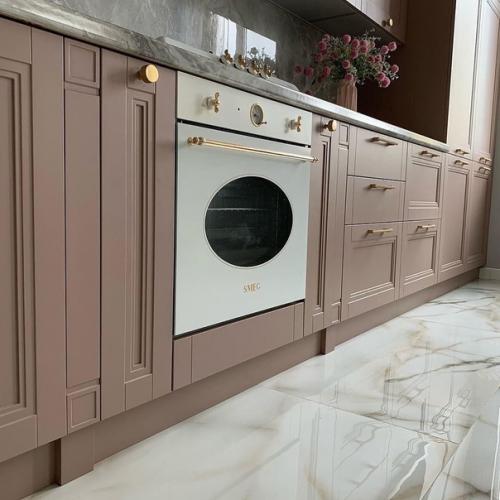 Цвет для кухни подобран просто идеально. 03