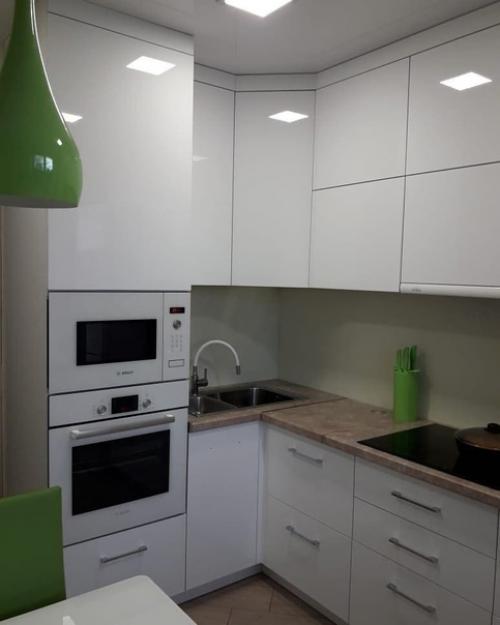 С нами поделились очередным ремонтом кухни. 03