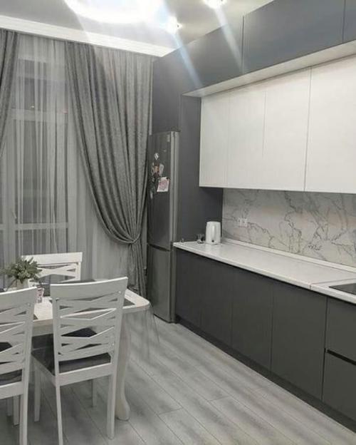 Сейчас столько много красивых дизайнов в широком доступе, в магазинах строй материалы абсолютно на любой вкус. 03