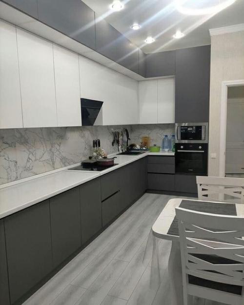 Сейчас столько много красивых дизайнов в широком доступе, в магазинах строй материалы абсолютно на любой вкус. 02