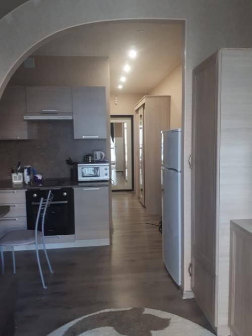 Площадь нашей студии составляет 15 квадратных метров. 03