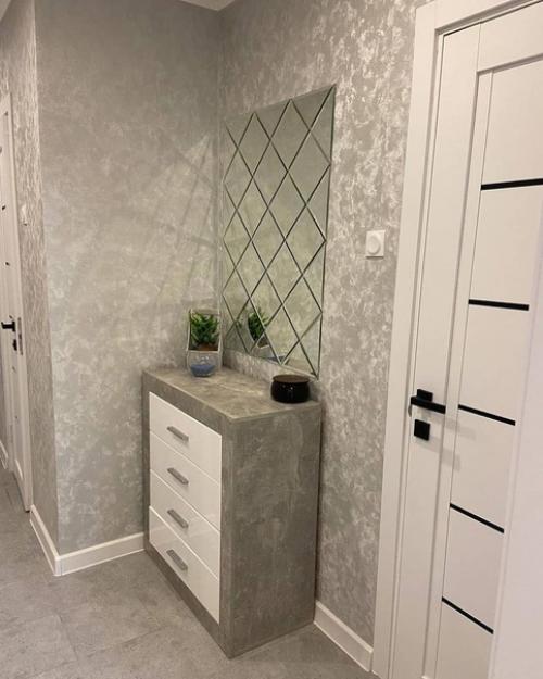 Наша двушка, без всяких наворотов, все по простому, но со вкусом. 08