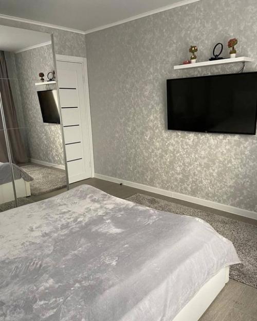 Наша двушка, без всяких наворотов, все по простому, но со вкусом. 03