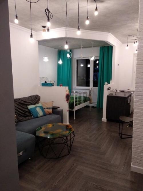 Разработала сама дизайн для нашей квартиры, а муж по тихоньку реализовывал.