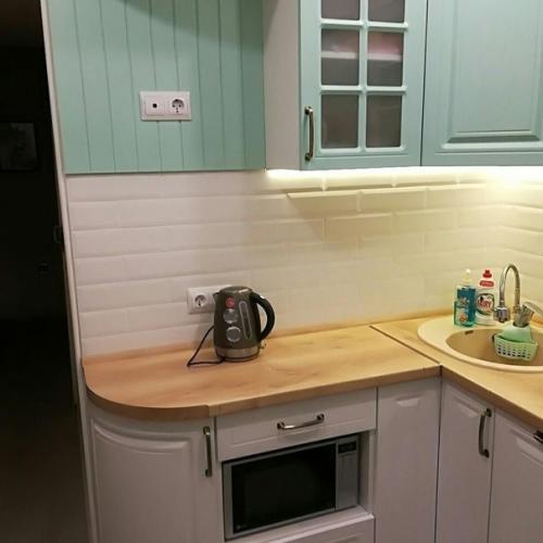 Наш вариант оформления небольшой кухни на 5 кв. 03