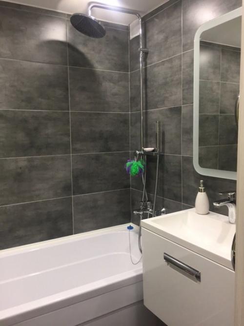 Вот несколько кадров ремонта нашего семейного гнездышка на ваш суд. 04