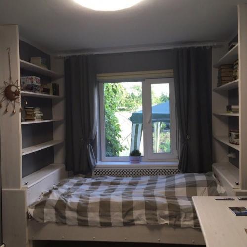 Демонстрирую какую комнату сделал мне отец. 02