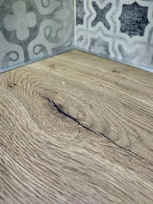 Мой новенький кухонный гарнитур в сочетании белого цвета с деревом. 06