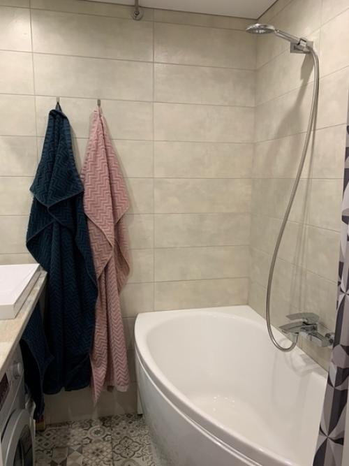 Мы сами себе дизайнерами для нашей небольшой однушки были. 08