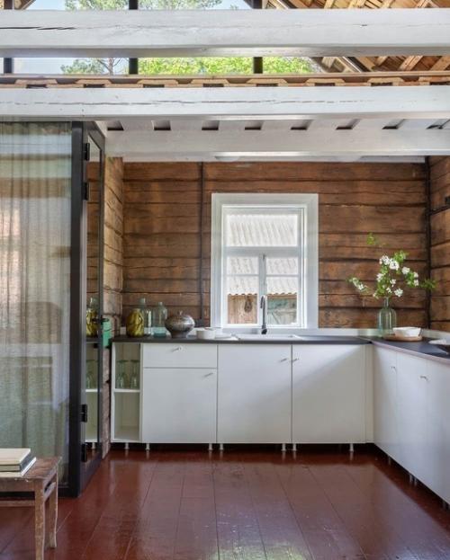 Старенькая избушка по наследству от бабушки досталась. 05