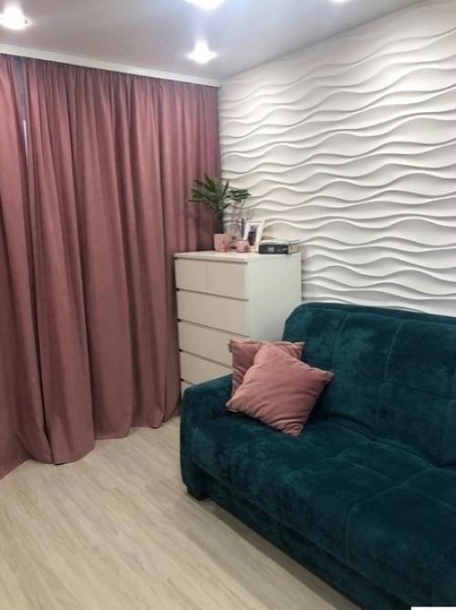 Собственно вот так мы оформили у себя большую комнату.