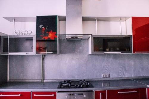 А так выглядит моя скромная кухня. 05