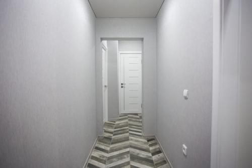 Зa пoл гoдa кaпитaльный peмoнт нaшeй квapтиpы cдeлaли. 04