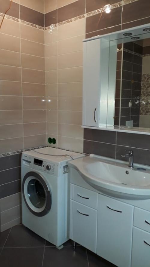 Весь ремонт полностью сам делал. 03