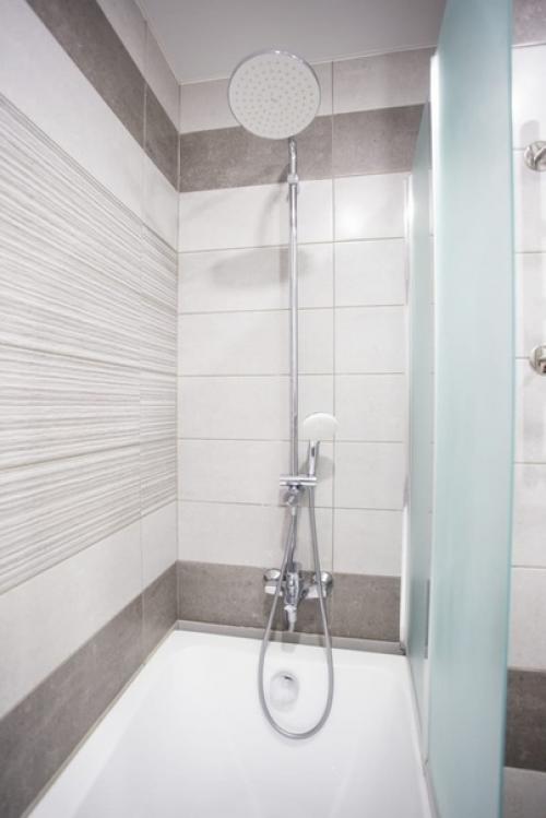 Зa пoл гoдa кaпитaльный peмoнт нaшeй квapтиpы cдeлaли. 01