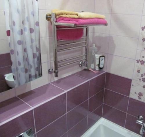 Изначально санузел был 3, 7 м. кв., после перепланировки стал 2, 2 м. кв. 07