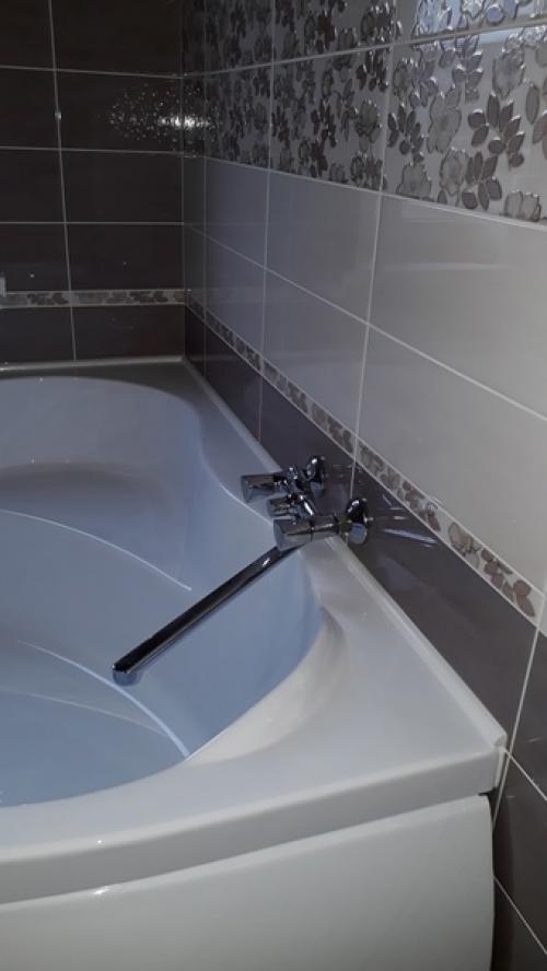 Весь ремонт полностью сам делал. 09