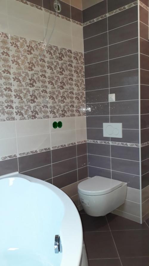 Весь ремонт полностью сам делал. 02