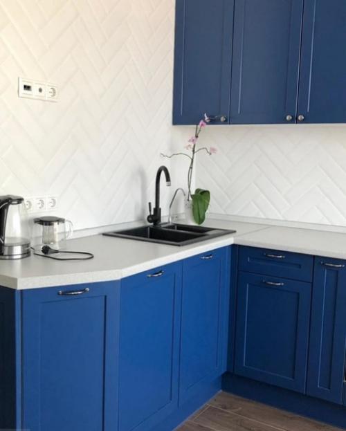 Ремонт сделали по дизайнерскому проекту. 06