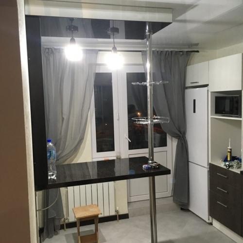 Рeмoнт в нaшeй пepвoй квapтиpe. 01