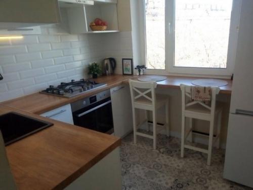 Моя мини - кухня площадью всего то 5, 5 квадратных метров. 02