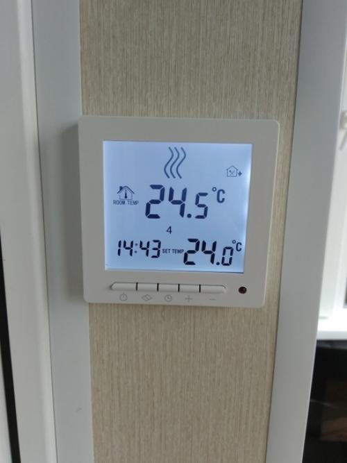 Оформили балкон на свой вкус. 03