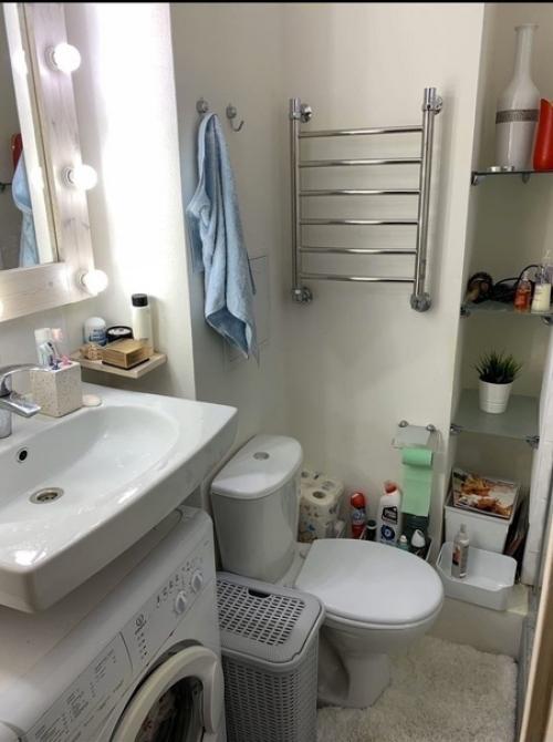 Купили дочке студентке квартиру в другом гоорде, и сразу сделали ремонт. 02