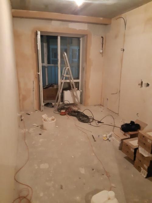 Купили квартиру в черновой.