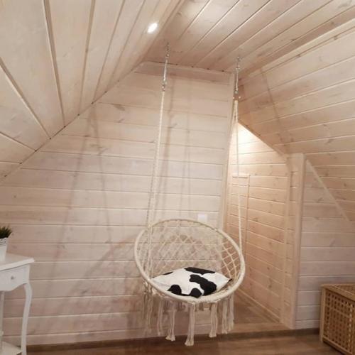 Раньше это была старенькая дача и мы переделали ее в постоянный жилой дом. 01